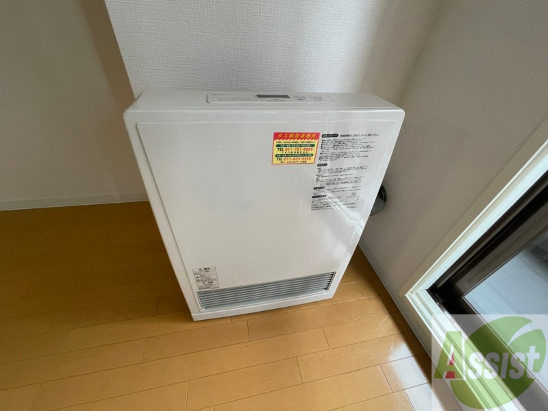 その他設備　ガスＦＦ暖房です。すぐに暖まるクリーンな暖房が嬉しいですね。