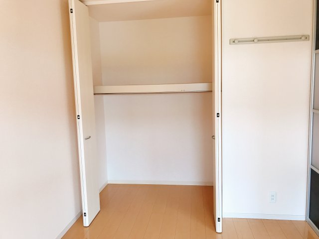 収納　クローゼット