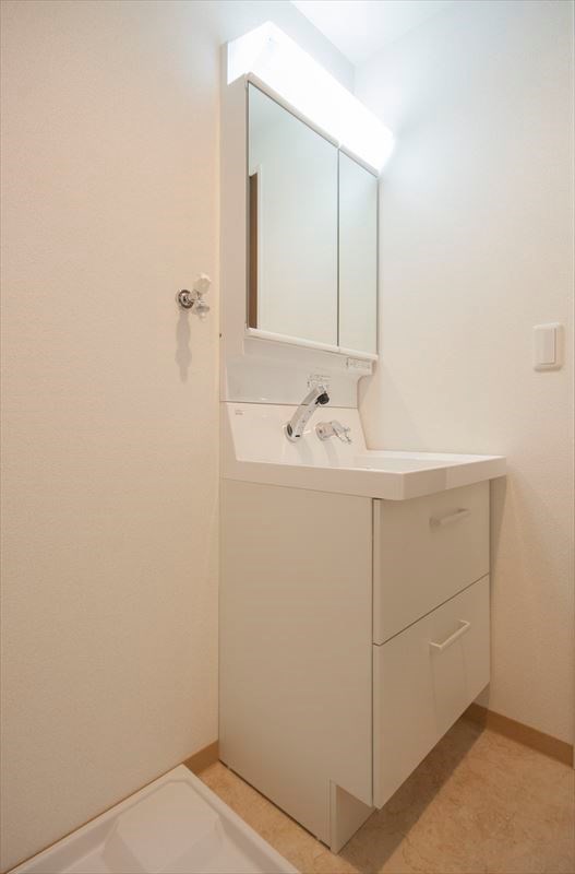洗面設備　同建物参考写真