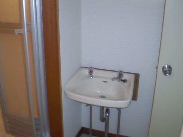 洗面設備　洗面です
