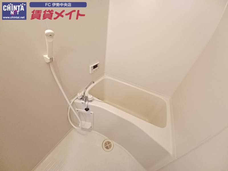 バス・シャワールーム　同物件別部屋参考写真です。