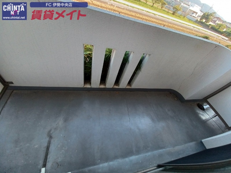 バルコニー　同物件別部屋参考写真です。