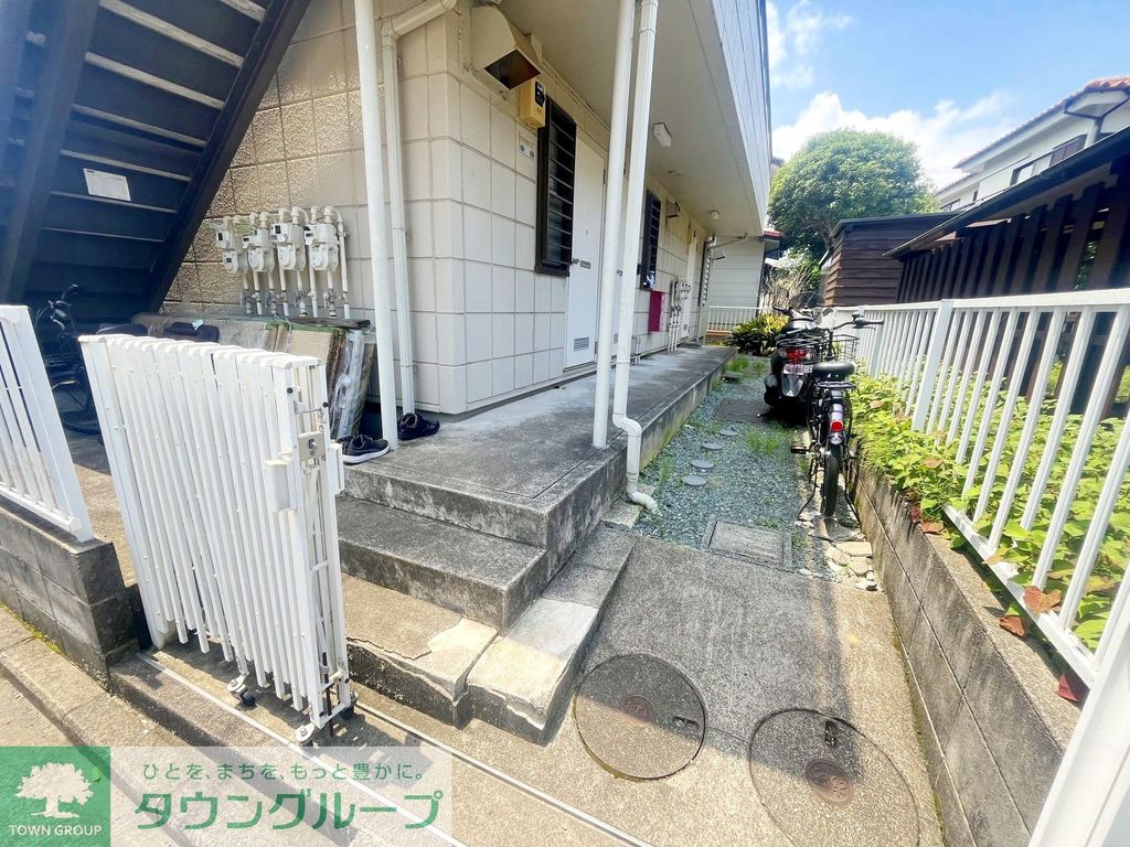 ロビー　★閑静な住宅街に立地★