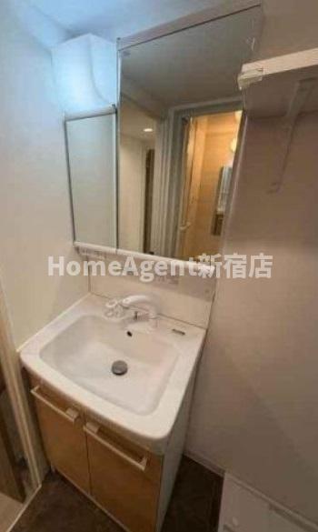 洗面設備　同仕様写真