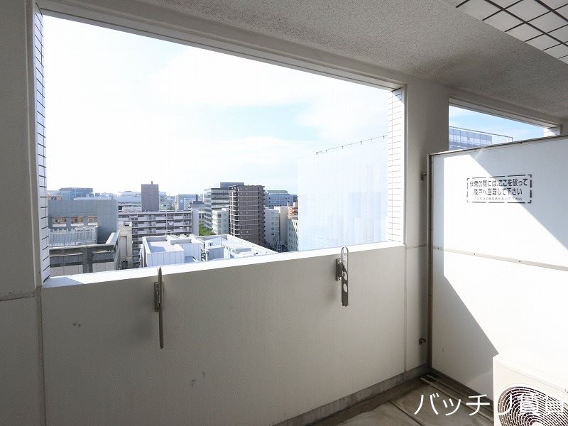 バルコニー　※反転タイプの為現状優先