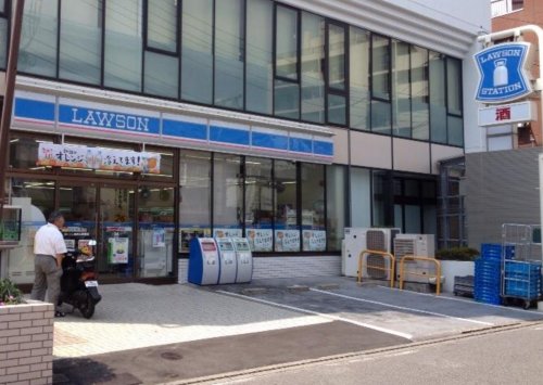コンビニ　ローソン 国府台駅前店（コンビニ）まで325m