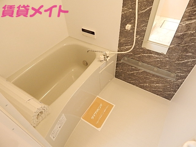 バス・シャワールーム　別部屋画像参考