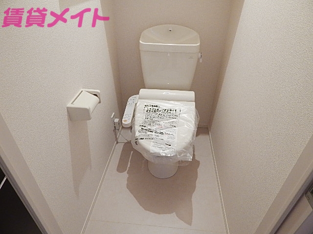 トイレ　別部屋画像参考