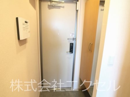 玄関　シューズボックス完備です。