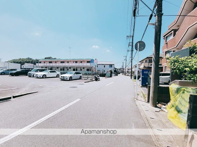 その他　前面道路（その他）まで1m