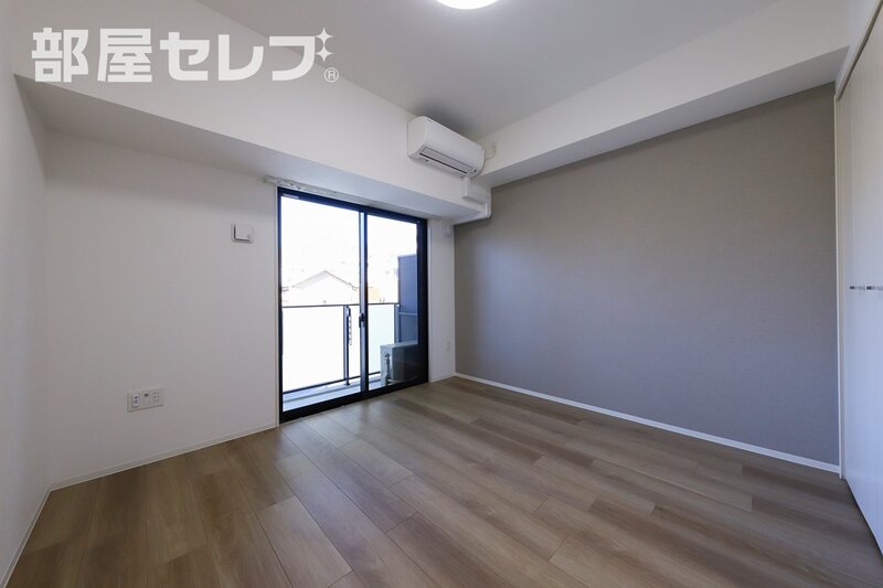 S-RESIDENCE浅間町の居間写真