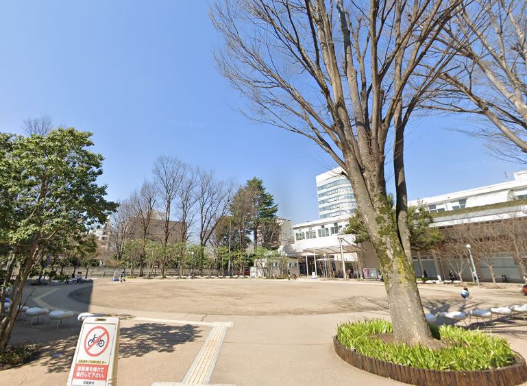 公園　境南ふれあい広場公園（公園）まで336m