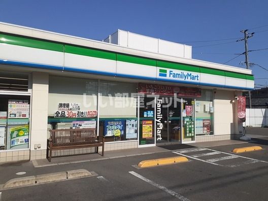 コンビニ　ファミリーマート　岡山清水店（コンビニ）まで415m