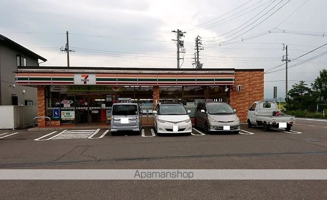 コンビニ　セブンイレブン新潟みずき野店（コンビニ）まで6822m