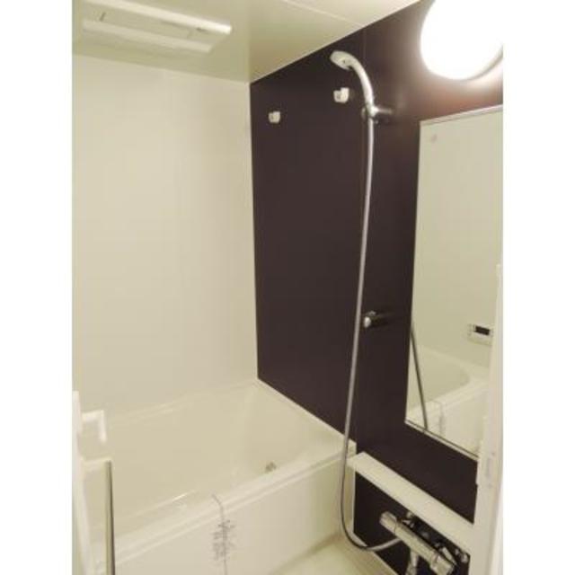 バス・シャワールーム　※写真は同タイプ住戸です。
