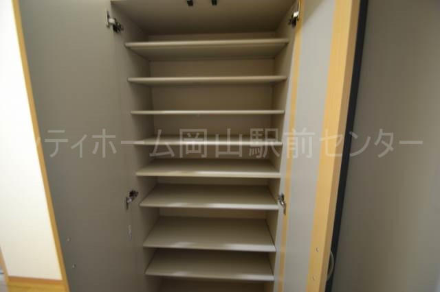 玄関　シエルブルー
