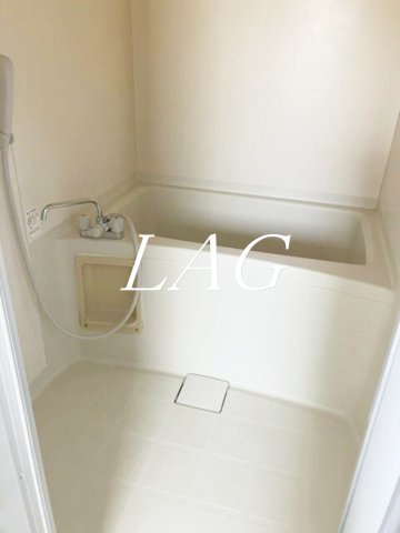 バス・シャワールーム　お風呂です。
