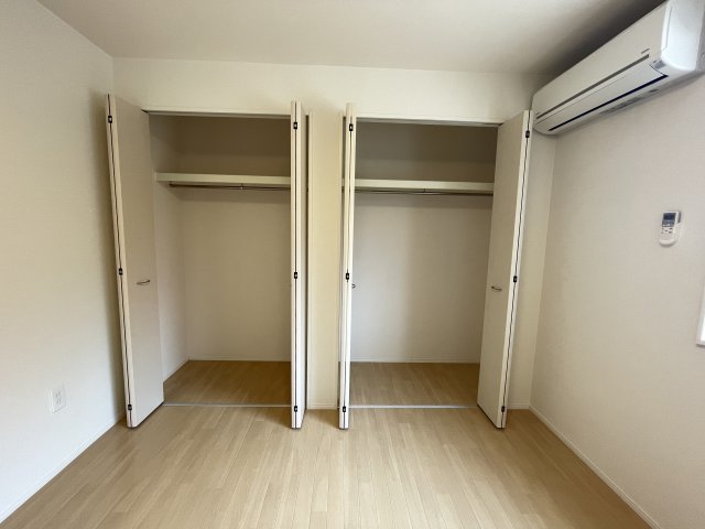 収納　クローゼット