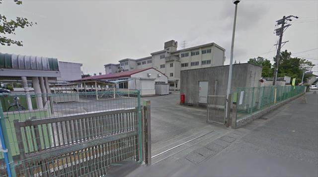 中学校　周南中学校（中学校）まで1610m