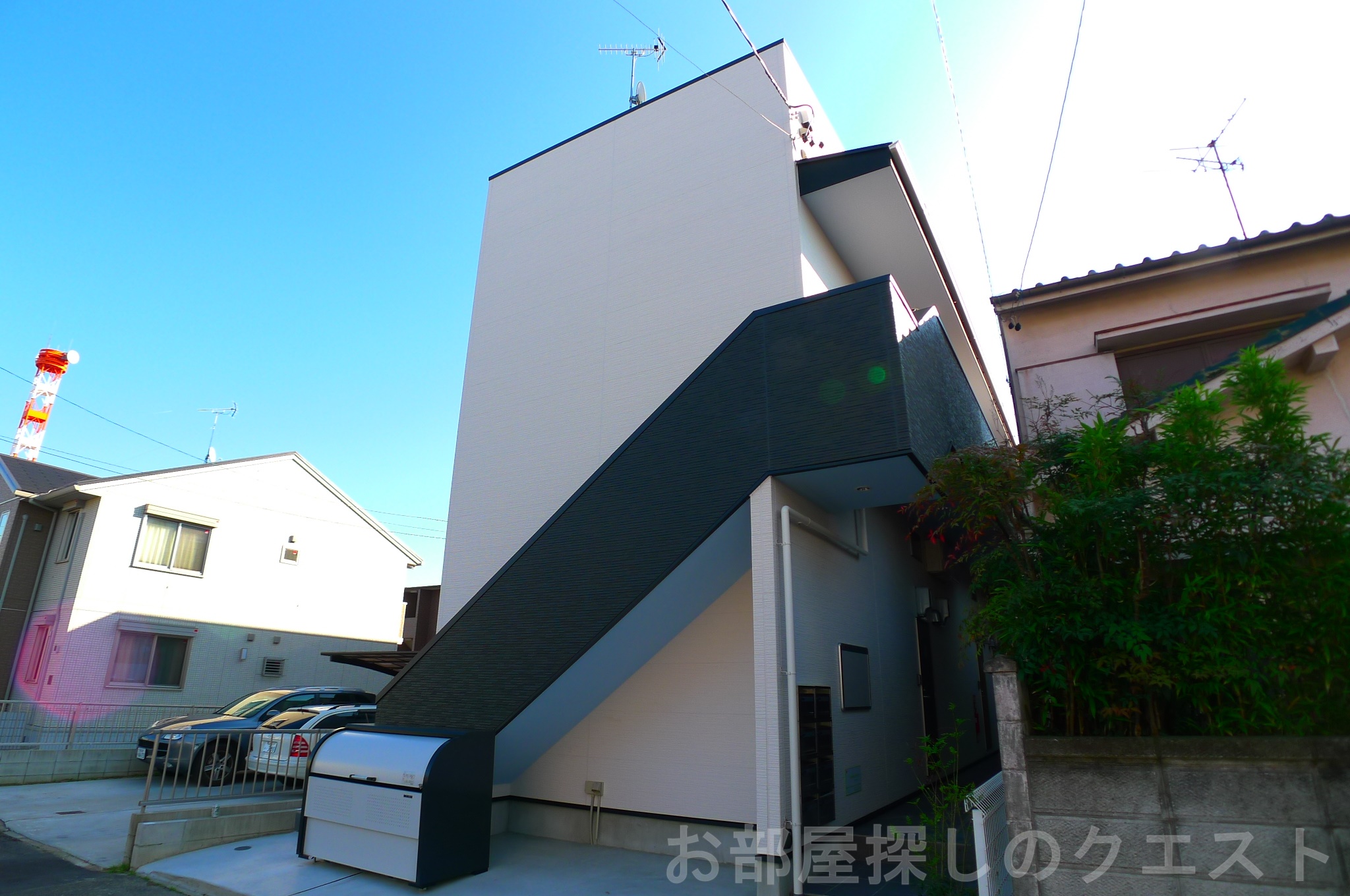建物外観　ロフト付きデザイナーズ