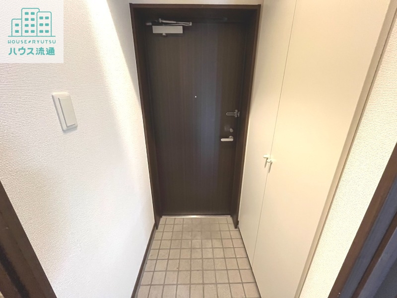 玄関　※同間取り別号室のお写真です