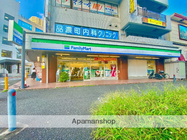 コンビニ　ファミリーマート　東戸塚駅東口店（コンビニ）まで600m