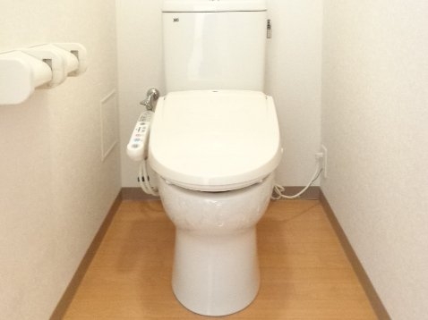 トイレ　シャワー付トイレ