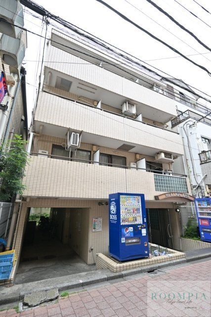 建物外観　エントランス