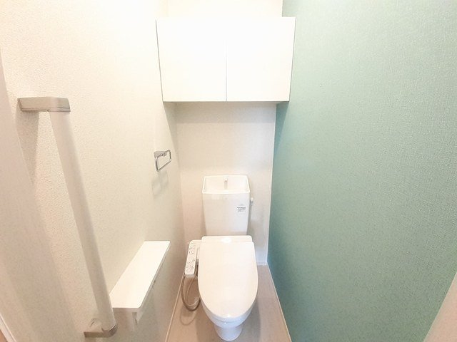 トイレ　清潔感のあるトイレです