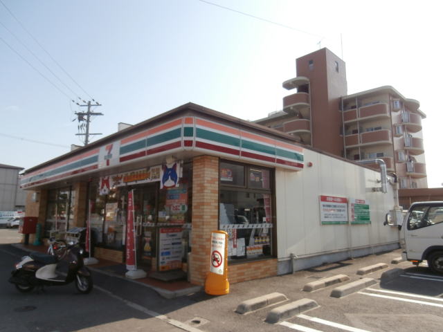 コンビニ　セブンイレブン 和歌山黒田店様（コンビニ）まで202m