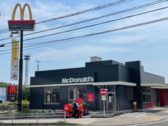 飲食店　マクドナルド大分明野店（飲食店）まで760m