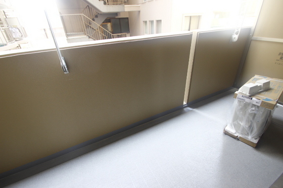 バルコニー　※別部屋の写真です