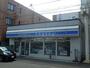 コンビニ　ローソン札幌南7条西店（コンビニ）まで671m