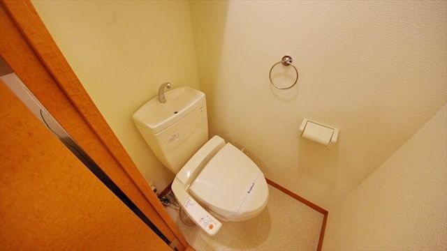 トイレ　シャワー付トイレ
