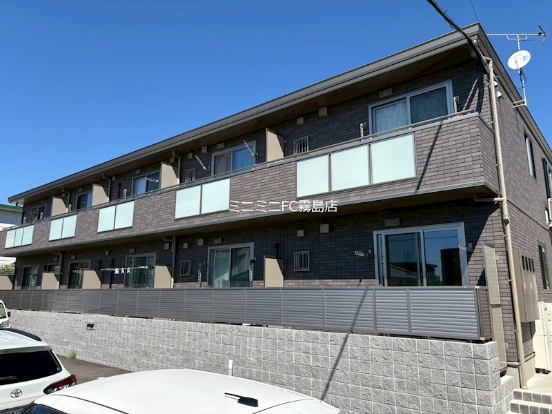 建物外観　新しい設備が魅力の2025年築