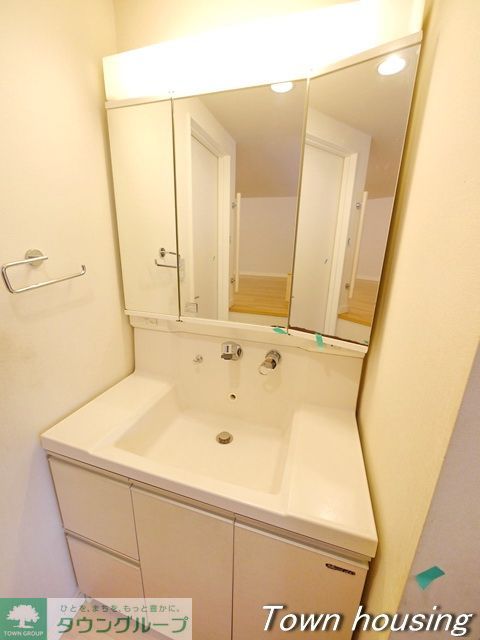 洗面設備　同物件別部屋写真