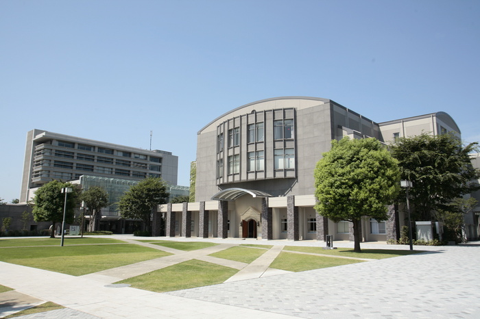 大学・短大　立教大学（大学・短大）まで441m