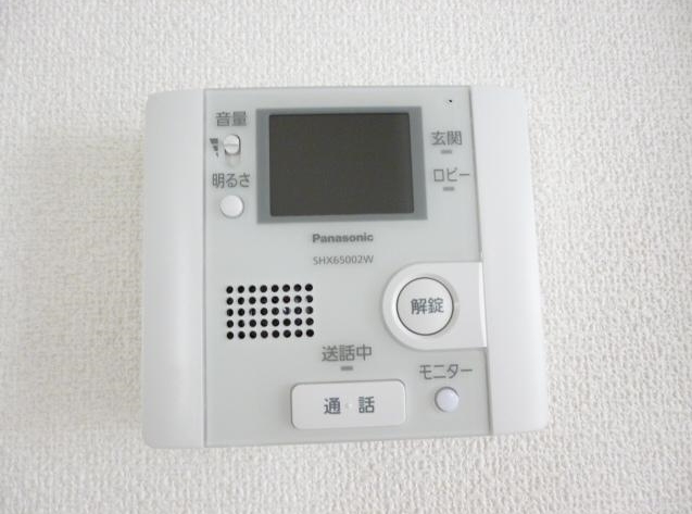 セキュリティ　モニター付きインターホン。