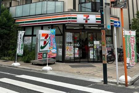 コンビニ　セブンイレブン 品川豊町6丁目店（コンビニ）まで145m