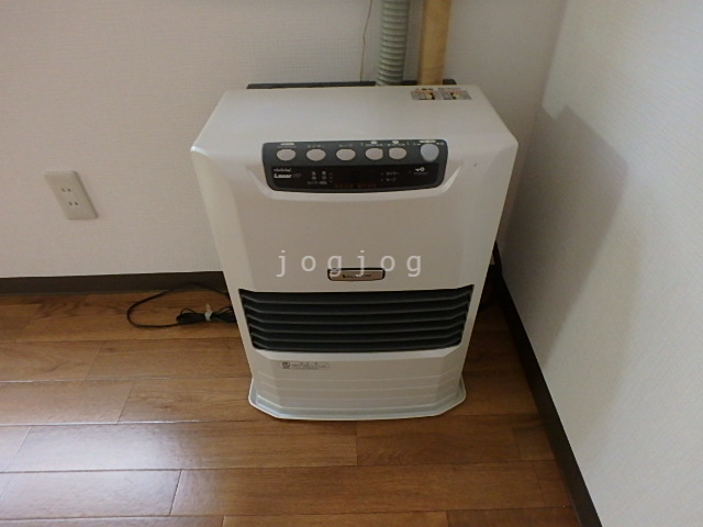 その他設備　ストーブ