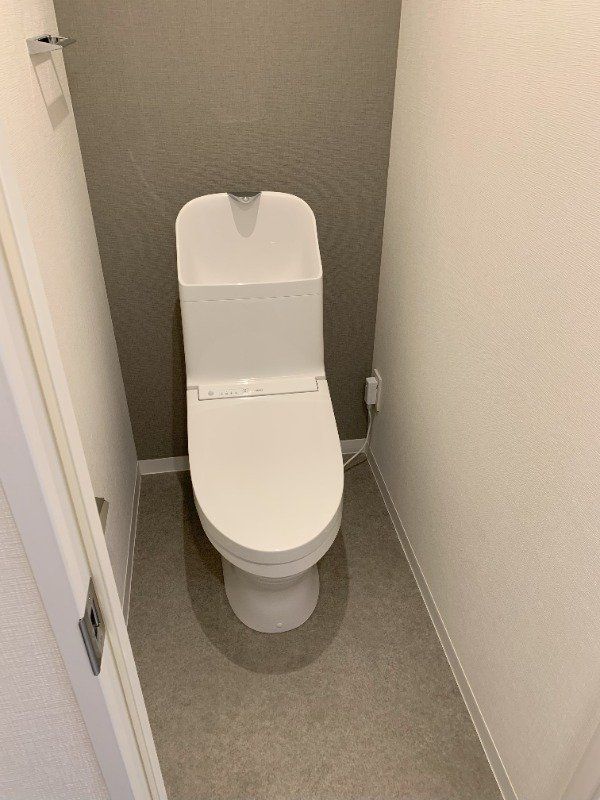 トイレ　※同タイプの別のお部屋です。