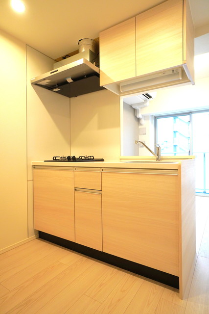 キッチン　※写真は同タイプ住戸です。