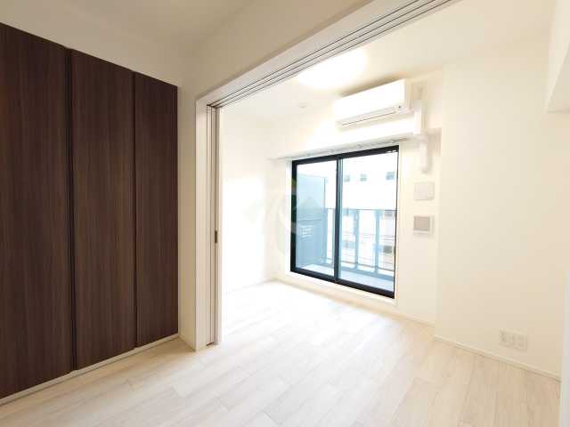 居室・リビング　ORME COURT NIPPORI EAST