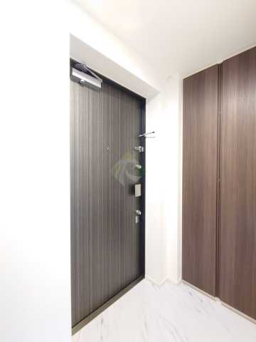 玄関　ORME COURT NIPPORI EAST