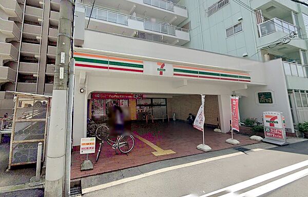 コンビニ　セブンイレブン神戸八雲通1丁目店（コンビニ）まで158m