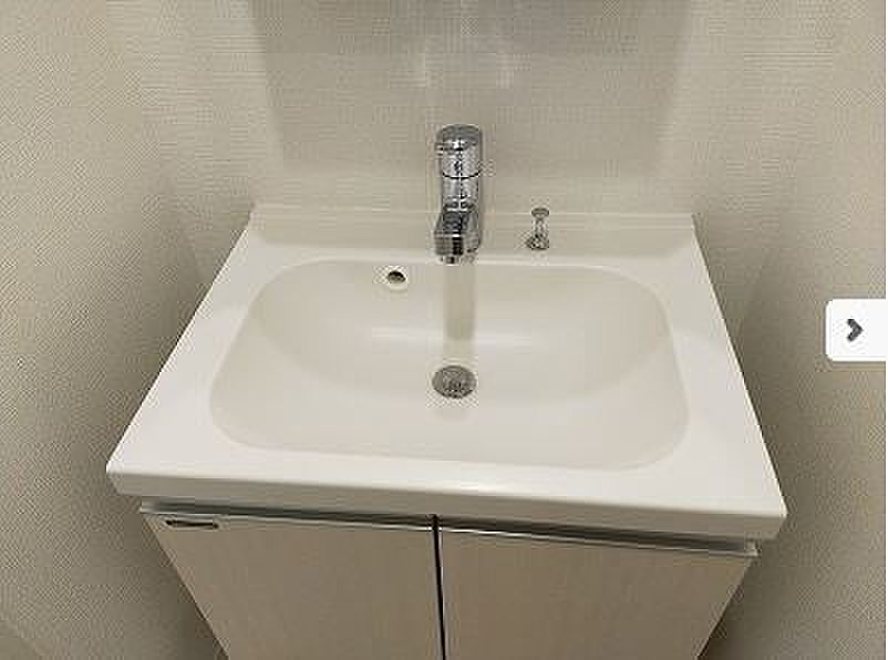 洗面設備　※別部屋の参考写真です。