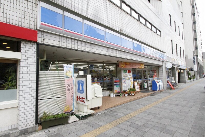 コンビニ　ローソン大須スケートリンク店（コンビニ）まで190m