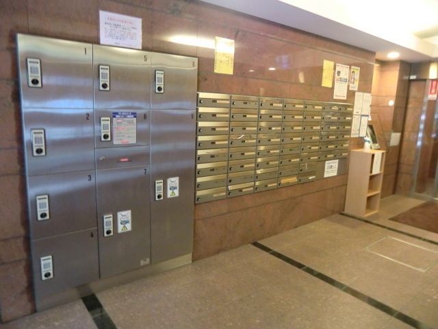 その他共有部分　☆便利な宅配BOX付き☆