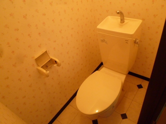 トイレ　別部屋参考写真