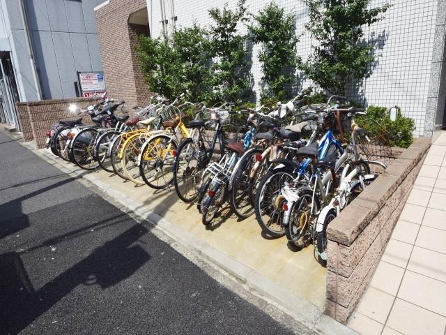 駐車場　★★駐輪場★★